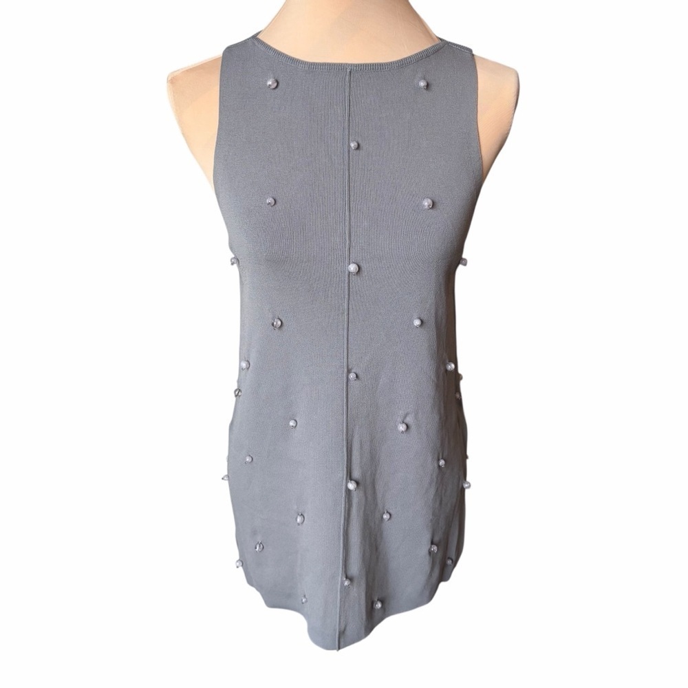 H&M Gray Tank Top with Pearl Details Size M | Chic Embellished Sleeveless Blouse
